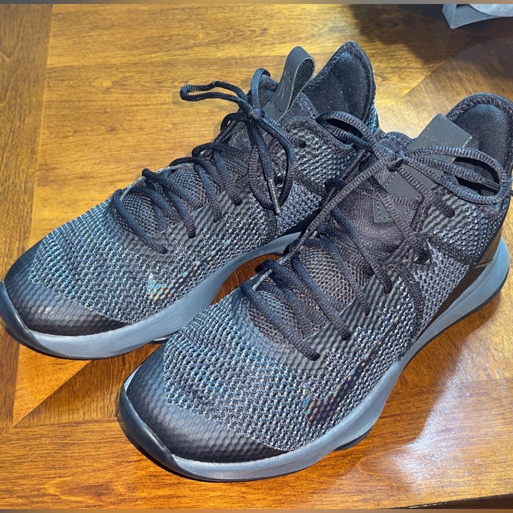 Nike Lebron Witness 4